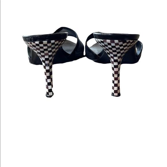 Giuseppe Zanotti Designs Inlaid Abalone Shell Heels - Picture 5 of 7